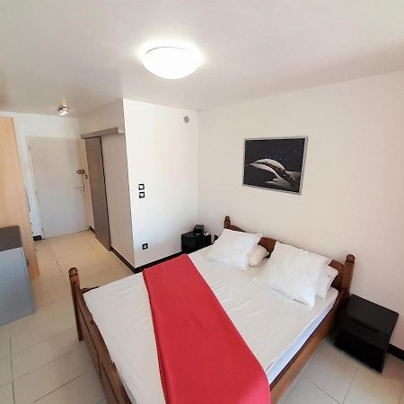 Studio Village Naturiste Devil Or Eden แอกด์ ภายนอก รูปภาพ